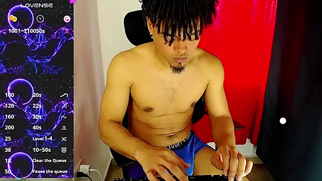 Snapshot of Ares_ttoter chatting on December 10, 3:44 pm Ares ttoter online show from December 10, 3:44 pm