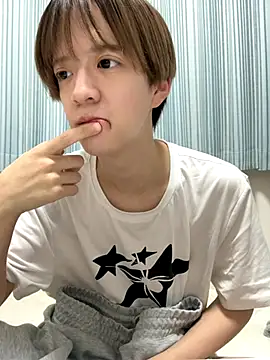 yuuuuma578 online show from November 5, 6:38 am