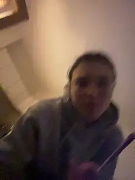 Snapshot of leo_420babe chatting on December 14, 7:03 pm leo 420babe online show from December 14, 7:03 pm