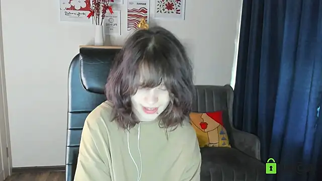 Alina Mills online show from June 19, 10:54 am