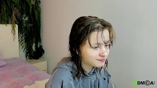 Alina Mills online show from November 26, 10:59 am