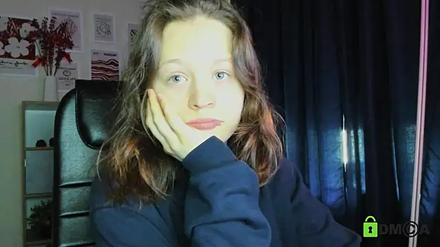 Alina Mills online show from April 23, 8:10 am