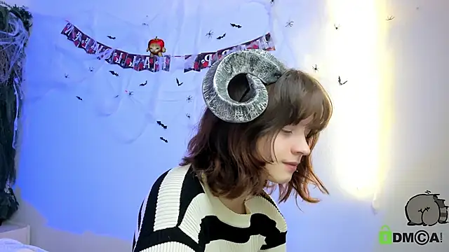 Alina Mills online show from October 27, 8:48 am