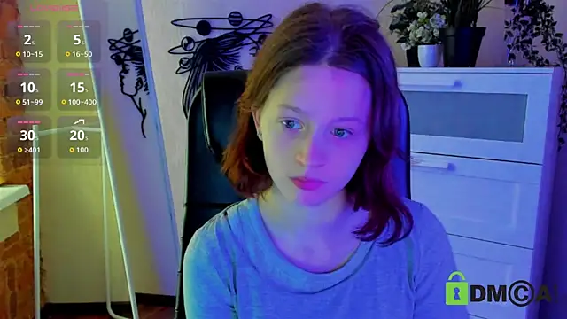 Snapshot of Alina_Mills chatting on September 17, 11:23 am Alina Mills online show from September 17, 11:23 am