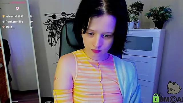Snapshot of Alina_Mills chatting on January 16, 1:58 pm Alina Mills online show from January 16, 1:58 pm