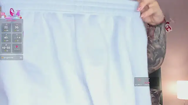 juicy led  online show from February 18, 11:17 am