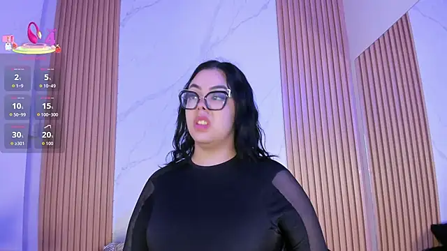 Snapshot of juicy_led_ chatting on November 15, 11:03 am juicy led online show from November 15, 11:03 am