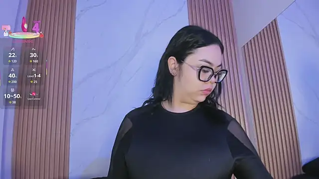 Snapshot of juicy_led_ chatting on November 22, 11:09 am juicy led online show from November 22, 11:09 am