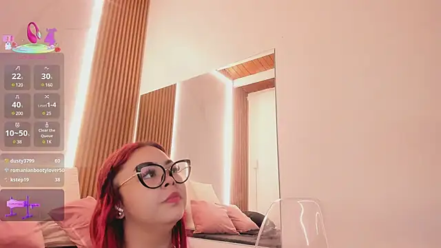 juicy led  online show from March 3, 2:28 pm