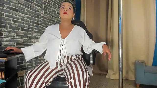 iam samy  online show from February 27, 11:10 am