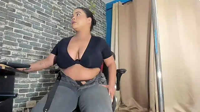 iam samy  online show from December 20, 11:24 am