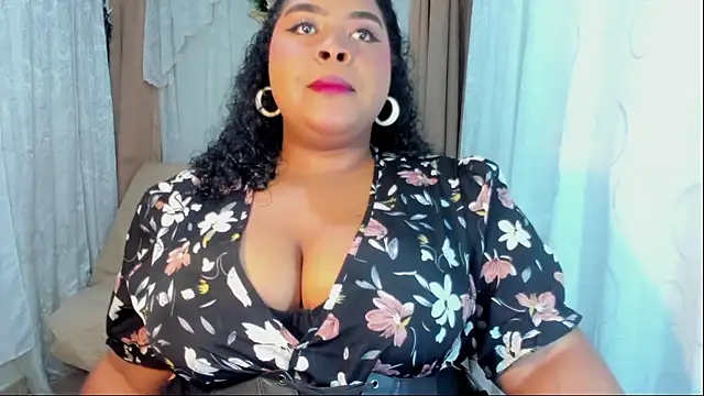 Snapshot of Ana_off_alana chatting on January 10, 1:56 am Ana off alana online show from January 10, 1:56 am