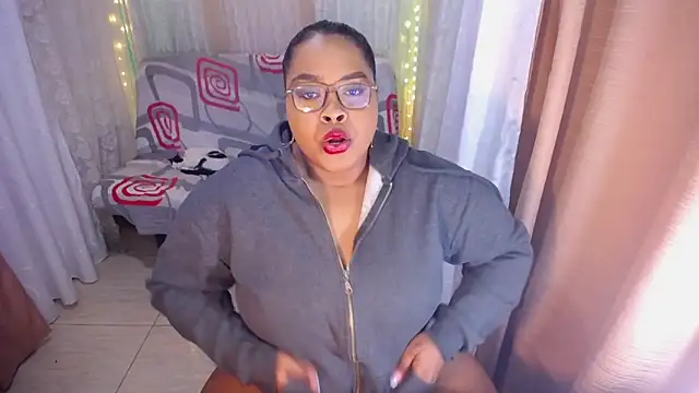 Snapshot of Ana_off_alana chatting on February 12, 1:09 am Ana off alana online show from February 12, 1:09 am