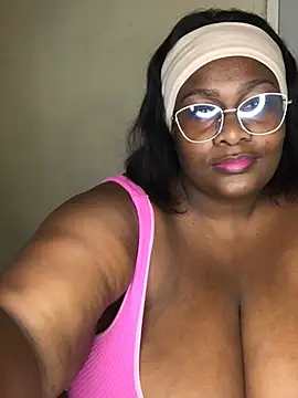 bustytitsxxx online show from April 22, 6:09 am