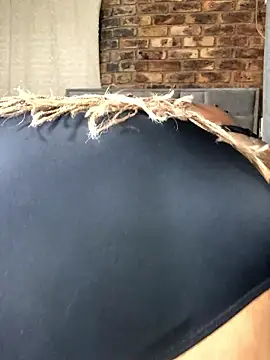 bustytitsxxx online show from January 10, 4:19 am