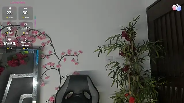 Snapshot of Black_Rose2 chatting on October 20, 11:22 am Black Rose2 online show from October 20, 11:22 am