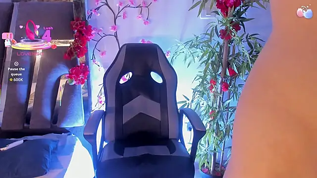 Snapshot of Black_Rose2 chatting on November 30, 11:22 am Black Rose2 online show from November 30, 11:22 am