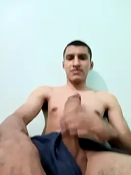 Rogersmit2 online show from February 8, 9:45 pm