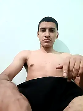 Rogersmit2 online show from January 14, 3:21 am