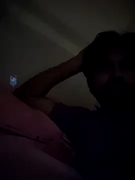 Snapshot of hairy_gun chatting on February 27, 7:15 pm hairy gun online show from February 27, 7:15 pm