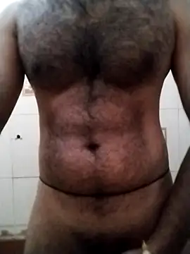 Snapshot of hairy_gun chatting on September 11, 4:45 am hairy gun online show from September 11, 4:45 am