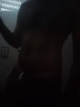 Snapshot of hairy_gun chatting on October 31, 8:22 am hairy gun online show from October 31, 8:22 am