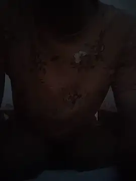 Snapshot of hairy_gun chatting on October 17, 8:06 am hairy gun online show from October 17, 8:06 am