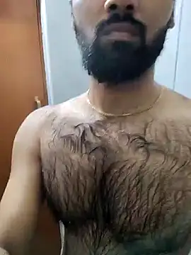 Snapshot of hairy_gun chatting on January 5, 11:59 am hairy gun online show from January 5, 11:59 am