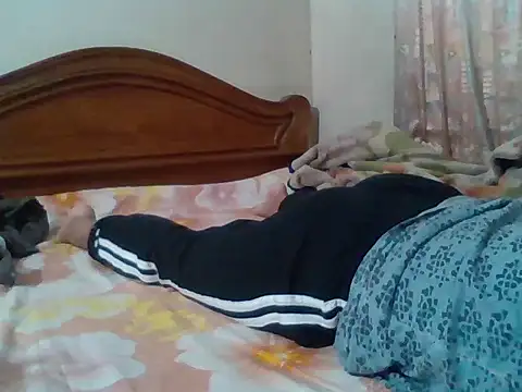 Snapshot of Lily_969 chatting on February 4, 5:46 am Lily 969 online show from February 4, 5:46 am