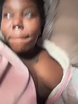 Goddess Nafeesha online show from November 14, 4:21 pm