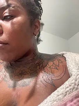 Goddess Nafeesha online show from March 1, 4:34 am