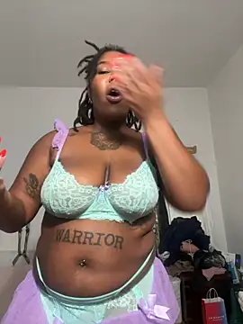 Goddess Nafeesha online show from December 3, 11:04 pm