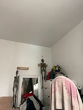 Goddess Nafeesha online show from November 16, 5:17 pm