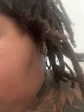 Goddess Nafeesha online show from March 26, 6:17 pm