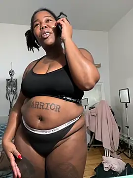 Goddess Nafeesha online show from November 25, 3:40 am