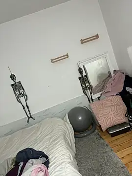 Goddess Nafeesha online show from December 15, 8:58 pm