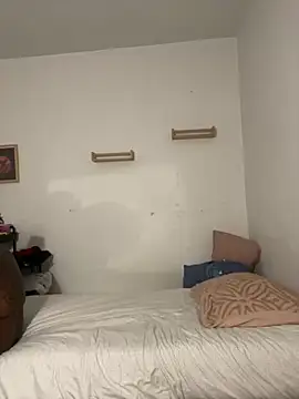 Goddess Nafeesha online show from October 6, 2:13 am