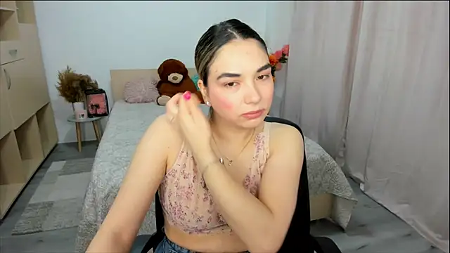 Alexa Dolly12 online show from February 28, 6:24 am