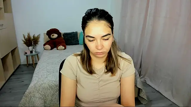 Alexa Dolly12 online show from November 6, 7:12 am