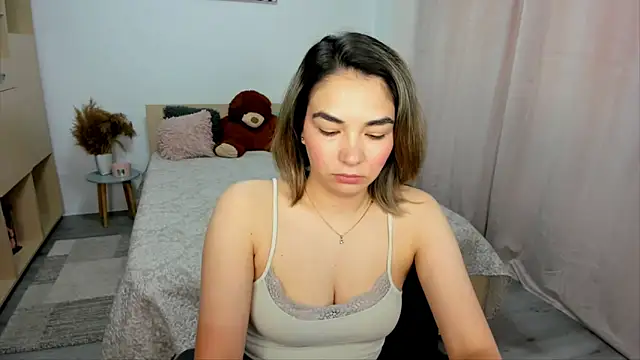 Alexa Dolly12 online show from May 14, 9:50 am