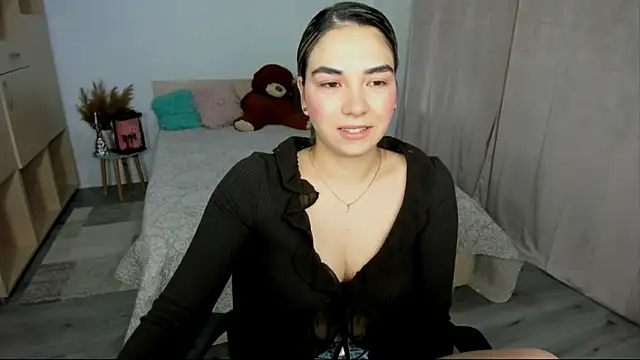 Alexa Dolly12 online show from February 5, 6:42 am