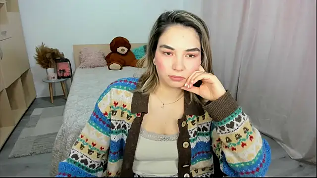 Alexa Dolly12 online show from March 4, 6:32 am