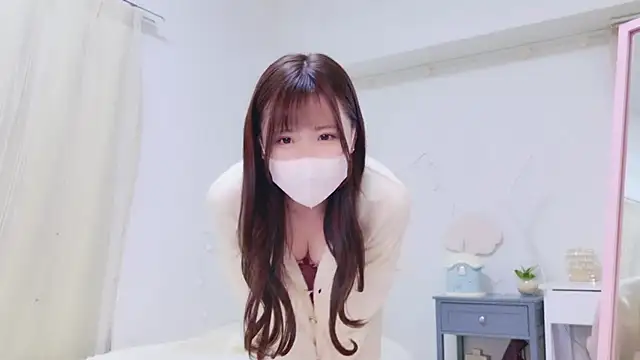 Snapshot of Sayuringo_ chatting on February 9, 1:35 pm Sayuringo  online show from February 9, 1:35 pm