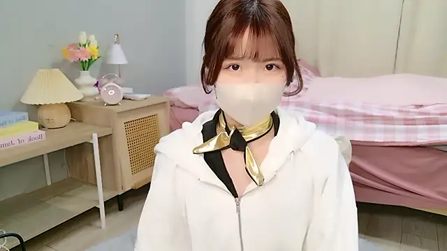 Sayuringo  online show from February 16, 11:09 am