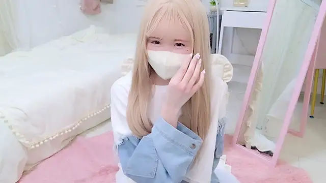 Snapshot of Sayuringo_ chatting on March 11, 2:29 pm Sayuringo  online show from March 11, 2:29 pm