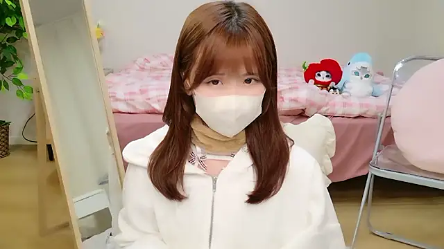 Sayuringo  online show from June 30, 1:22 pm