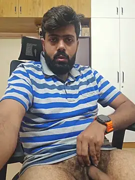 Hornie small Dick01 online show from June 3, 4:44 pm