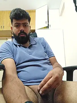 Hornie small Dick01 online show from March 19, 3:12 pm