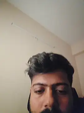 Hornie small Dick01 online show from February 17, 6:44 am