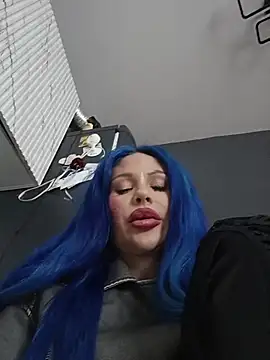 Lika8234 online show from April 18, 11:12 am